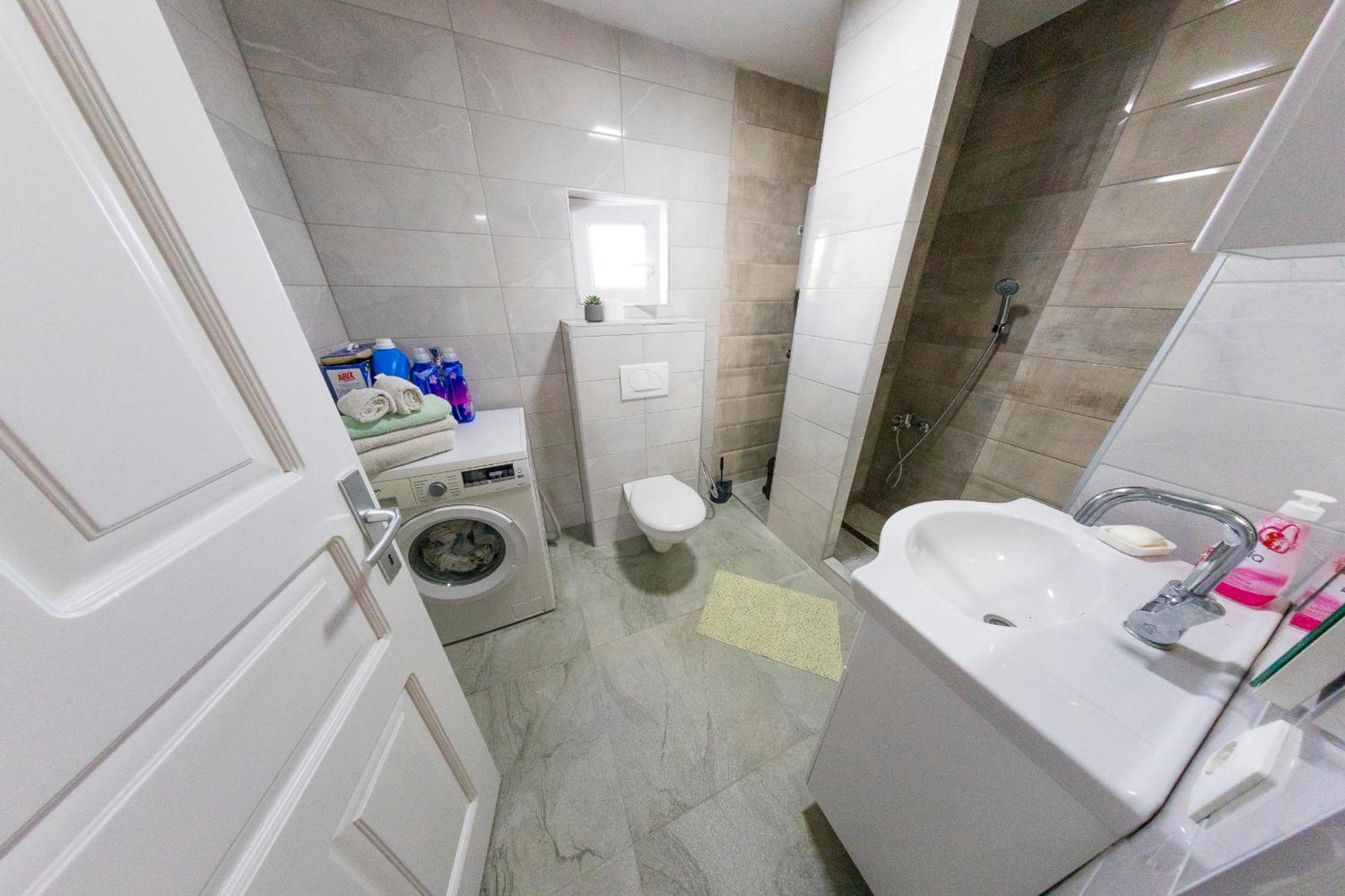 Apartman Ozimice 2 Bihać エクステリア 写真